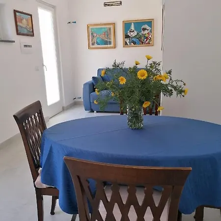 Holiday home Eolo